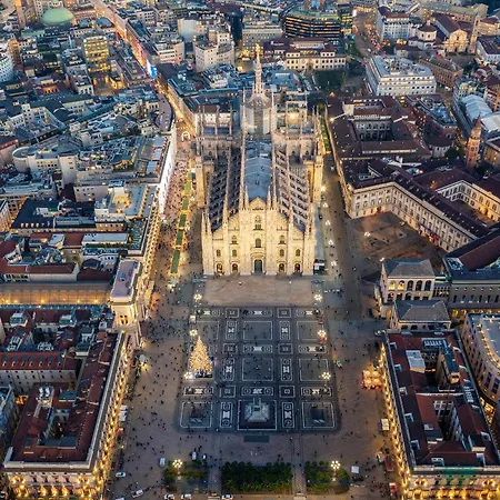 Free Parking - Duomo Centro Modern - Private Gym - Metro Apartmán Milán
